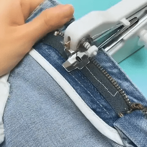 آلة الخياطة اليدوية، تعمل بالبطاريات